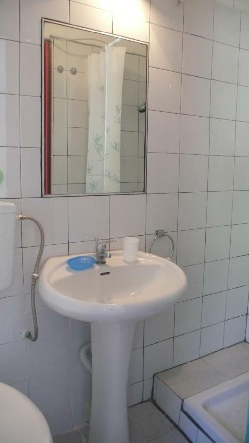 Depandance Elvira Basilico Apartment San Valentino in Abruzzo Citeriore Bagian luar foto