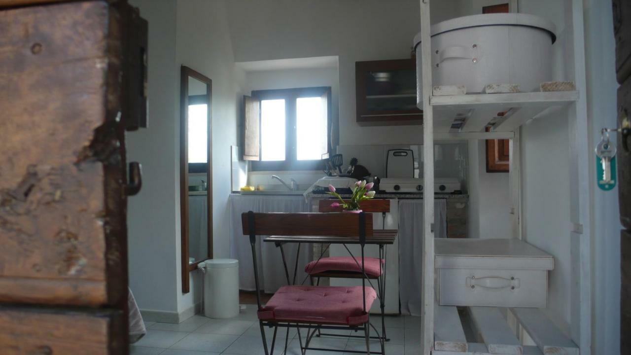 Depandance Elvira Basilico Apartment San Valentino in Abruzzo Citeriore Bagian luar foto